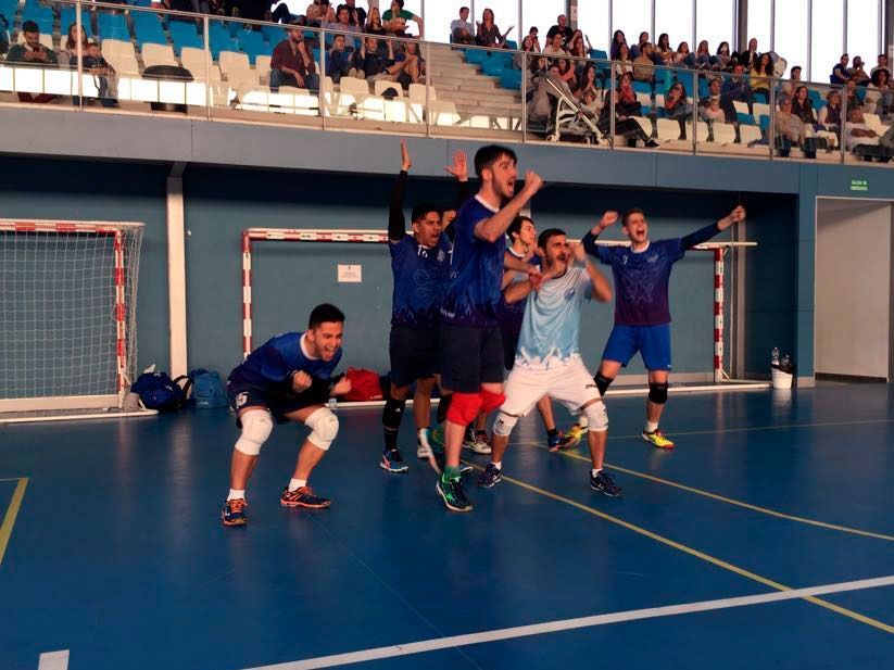 Nosotros 1 CVR equipo2 - Club Voleibol Rochelambert - Sevilla