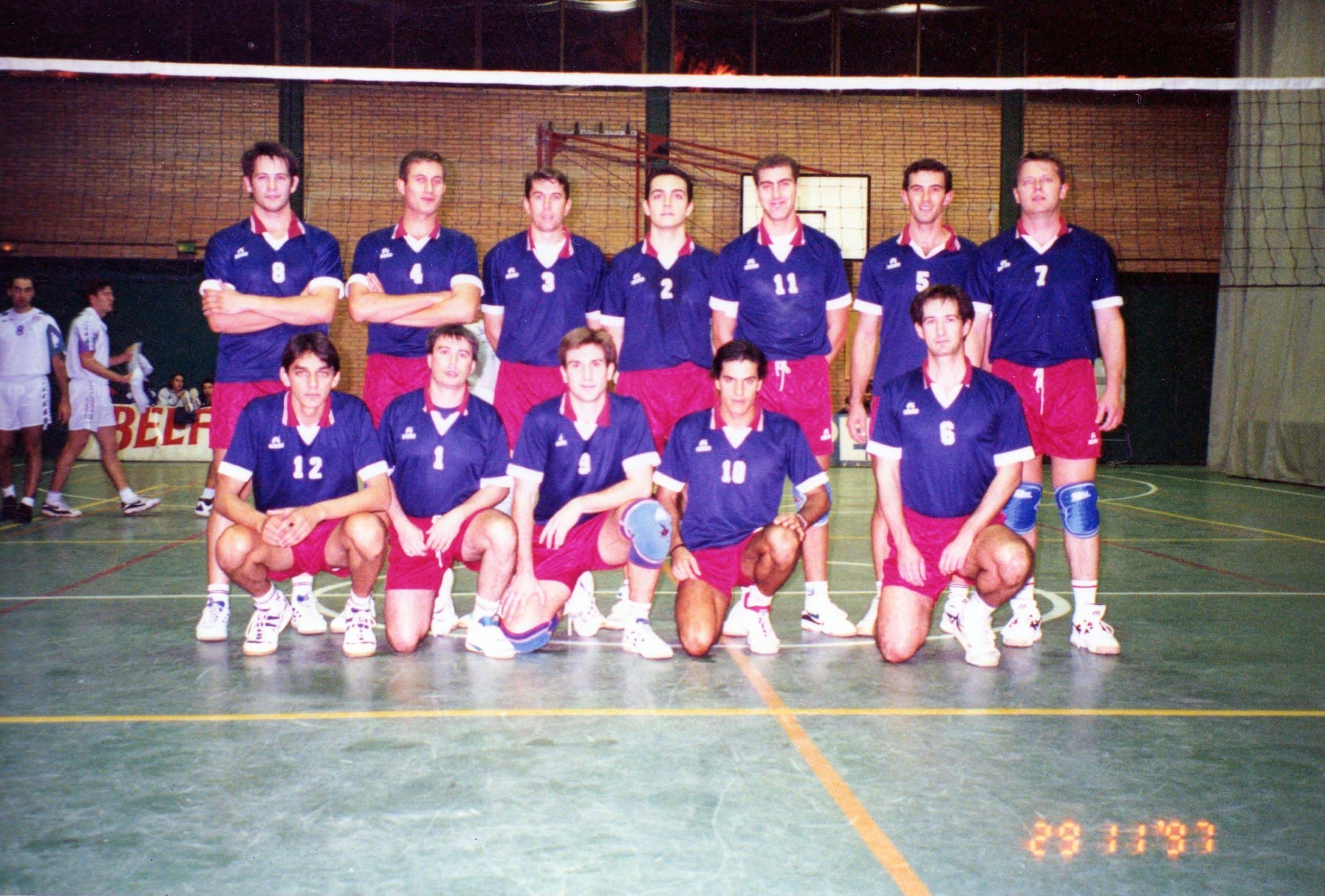 1997 1998 2 scaled - Club Voleibol Rochelambert - Sevilla